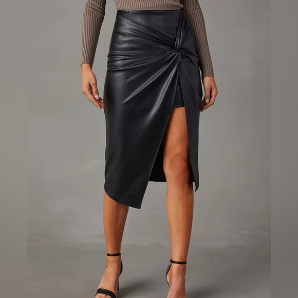 🛑SOLD🛑 Faux Leather Asymmetrical Slit Skirt - Picture 1 of 4